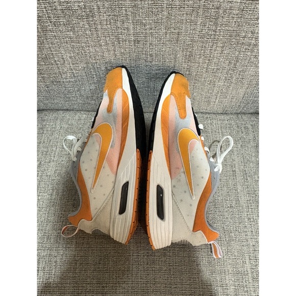 Nike Tennessee Volunteers  Air Max Solo Pack  FZ4841-001 Size 9